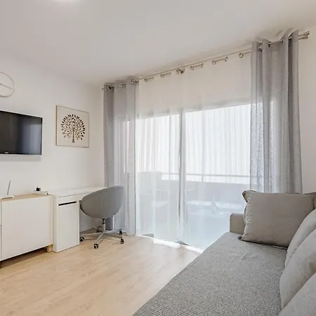 Apartment Modern And Cozy In Cristianos