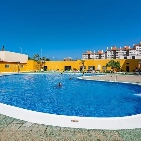 Apartment Modern And Cozy In Cristianos