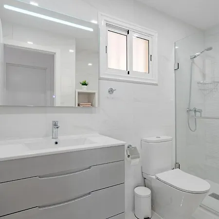 Apartment Modern And Cozy In Cristianos *